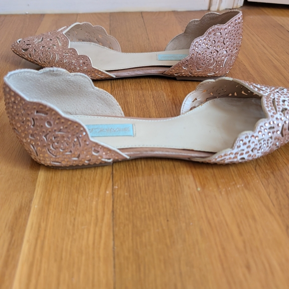 Betsey Johnson Light Pink Cutout Flats - Picture 3 of 5
